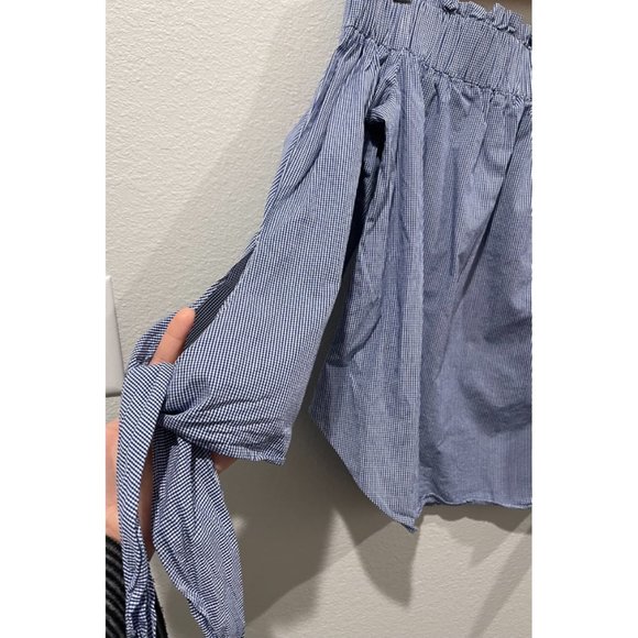 H&M Striped Blue and White Off Shoulder Top - Picture 4 of 5